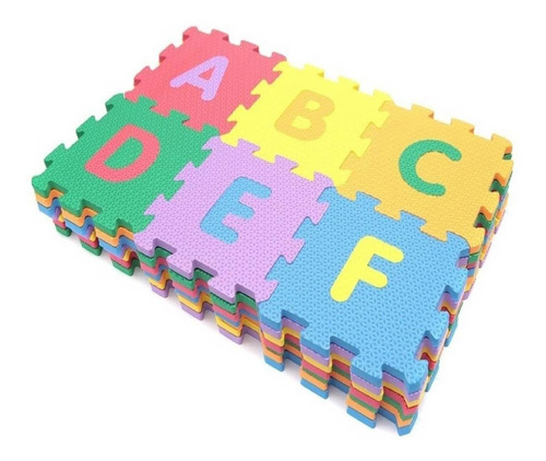 Imagem 2 de 7 de Tapete Eva Infantil Encaixe Letras E Numeros 72 Peças 9x9cm