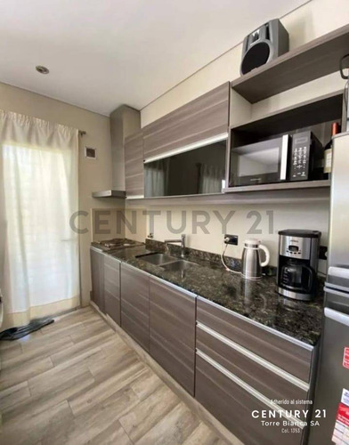 Alquiler Anual! Casa En Barrio Nayades - Pinamar