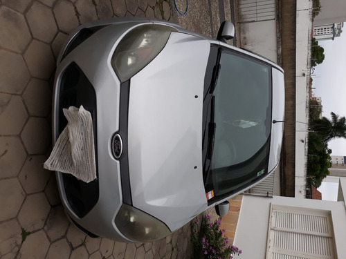 Ford Fiesta Sedam Class 1.6 Flex .