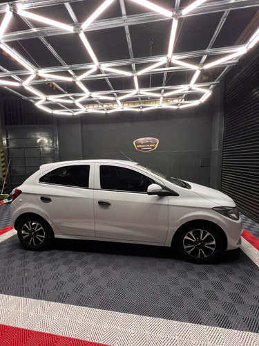 Chevrolet Onix 1.4 Joy Ls 98cv