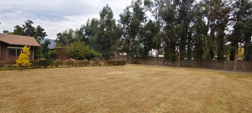 Invierte En Una Parcela Con Dos Casas Y Piscina En Requinoa