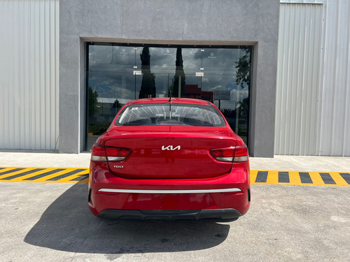 Kia Rio 1.6 Lx Sedan Mt