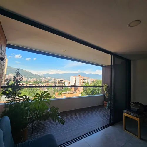 Unidad Ubicada En El Sector Del Esmeraldal Envigado 80 Mts Cod.290525-01