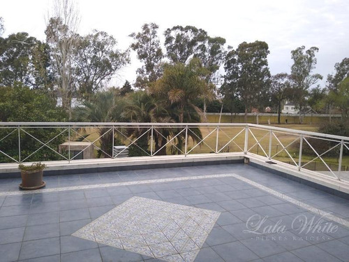 Imagen 16 de 30 de Venta - Casa En Saint Thomas Norte - Canning