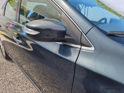 Imagen 10 de 15 de Nissan Sentra 2016 1.8 Advance At