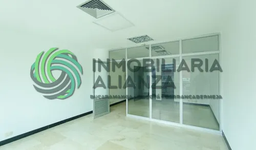 Oficina En Arriendo En Bolarqui. Cod A6736
