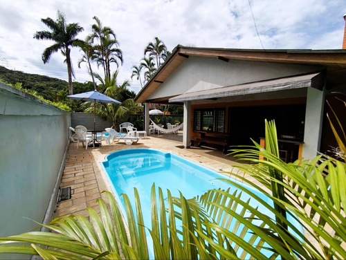 Casa Com 5 Quartos Na Prainha