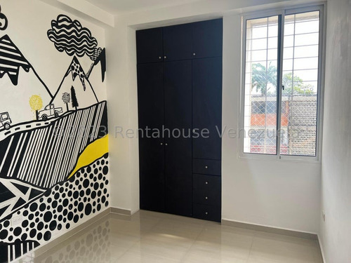 Sp Apartamento Con Vigilancia Privada En Alquiler Agua Viva Cabudare Lara, Venezuela. 102 M²