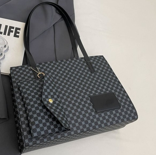 Set 2 Bolsas Mujer Moda Dama Crossbody Cosmetiquera Correa Color Negro