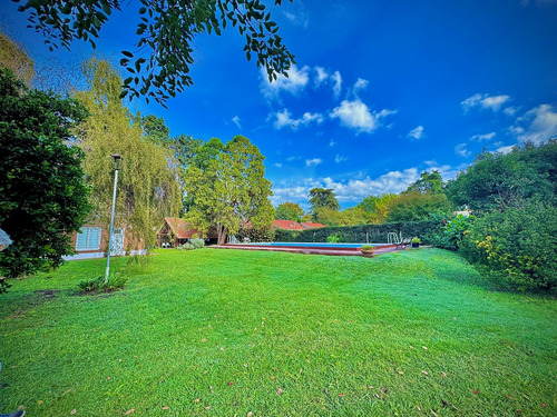Casa Quinta En Venta En Hostería San Antonio, Luján, G.b.a. Zona Oeste