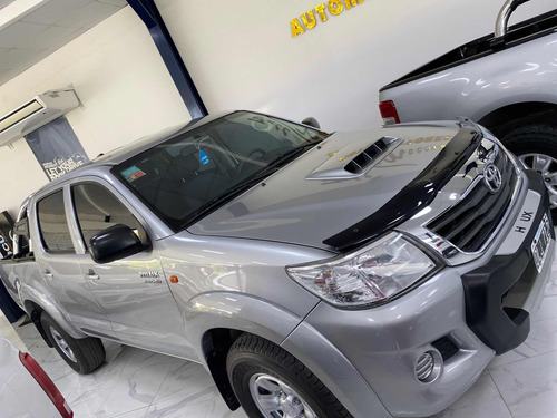 Toyota Hilux 3.0 Cd Sr 171cv 4x2 - B3