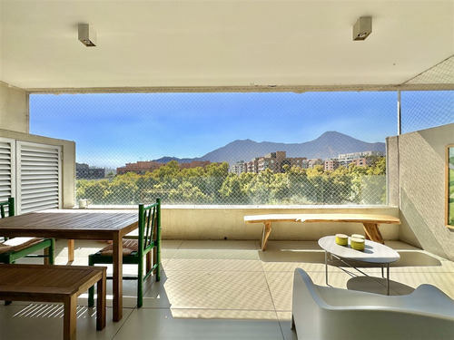 Moderno Y Vistas Despejadas: Espoz