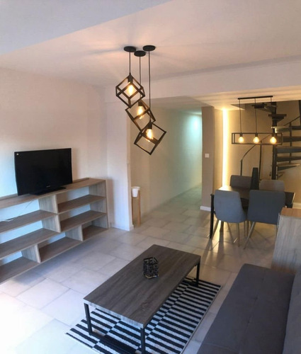 Imagen 2 de 10 de Venta Ph De 3 Ambientes En Duplex, En Zona Parque Luro