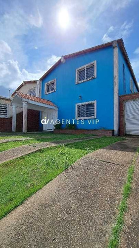 Imagen 14 de 15 de Se Vende Casa Urb Villa Jardin- Tipuro
