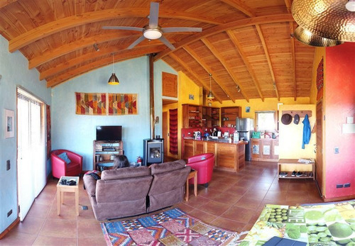 Imagen 23 de 30 de Casa En Venta De 11 Dormitorios En Pucón