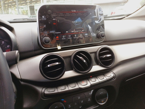 Fiat Cronos CRONOS DRIVE 1.8 AT