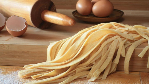 Imagen 2 de 10 de Maquina De Pastas Fabrica Fideos + Sobadora Acero Inoxidable