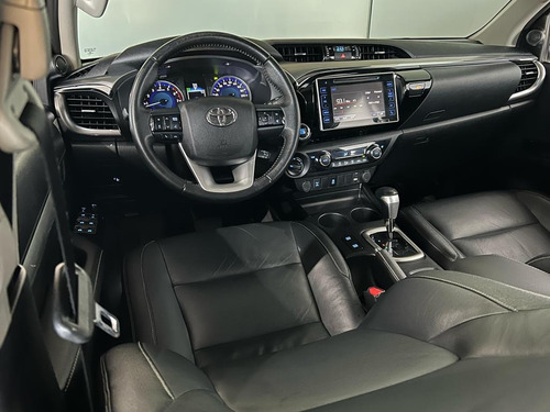 Toyota Hilux 2.7 SRV 4X4 CD 16V FLEX 4P AUTOMÁTICO