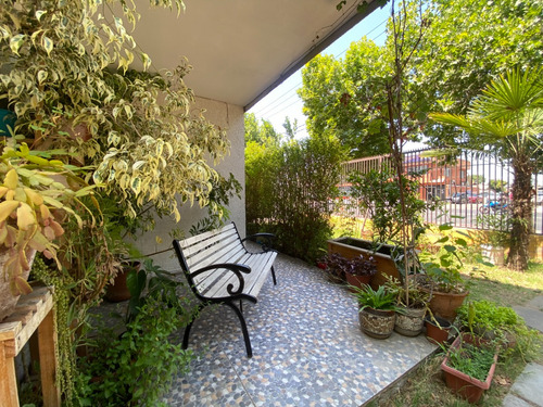 Gran Casa En Venta En Avenida Macul