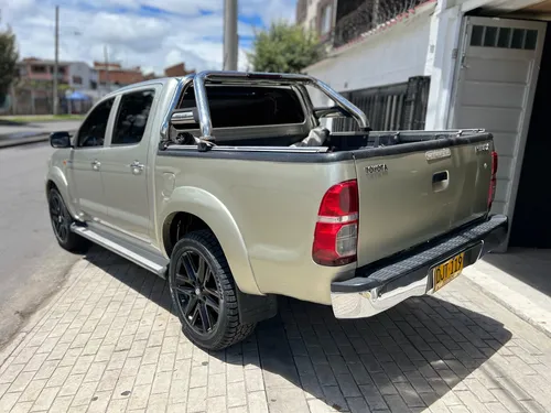 Toyota Hilux 2.5 Imv 4x2 g7
