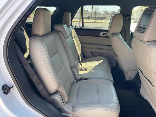 Imagen 15 de 15 de Ford Explorer 2013 4.0 Xlt V6 3er Asiento Sync 4x2 Mt