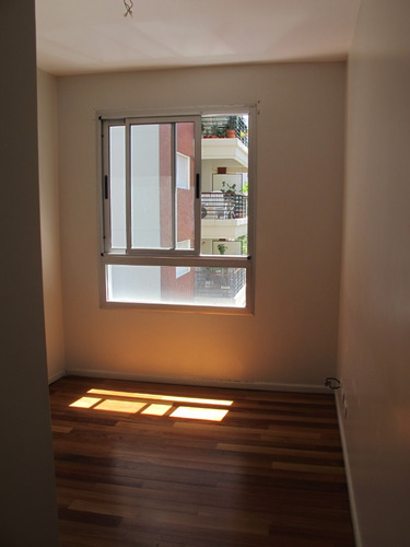 Departamento De 3 Ambientes Con Balcon