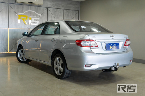 Toyota Corolla XEi 2.0 Flex 16V Aut.