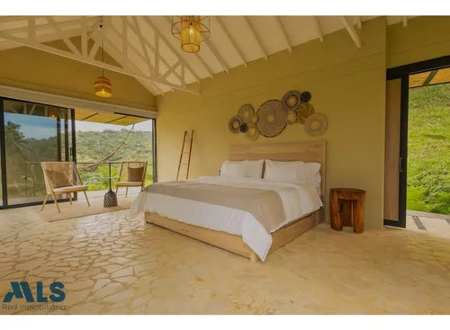 Vida De Lujo O Inversión: Tu Oasis En San Jeróni...(mls#252382)