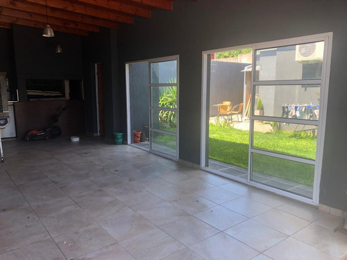 Imagen 13 de 19 de Casa En Venta En La Plata Calle 123 E/ 81 Y 81 Bis - Dacal Bienes Raices