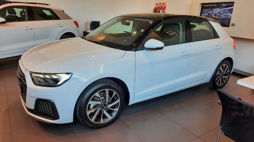 Imagen 21 de 25 de Audi A1 Sportback 2022 30 Tfsi 1.0 Audibsas Automatico 2021