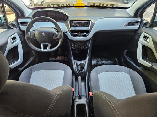 Peugeot 208 1.5 Active