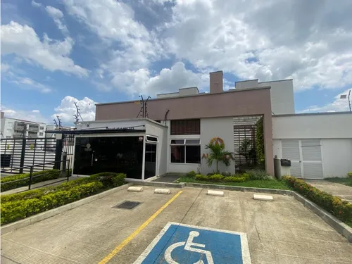 Apartamento En Venta Cr Aurora