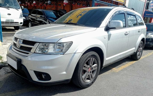 Fiat Freemont 2013 2.4 Precision 5p
