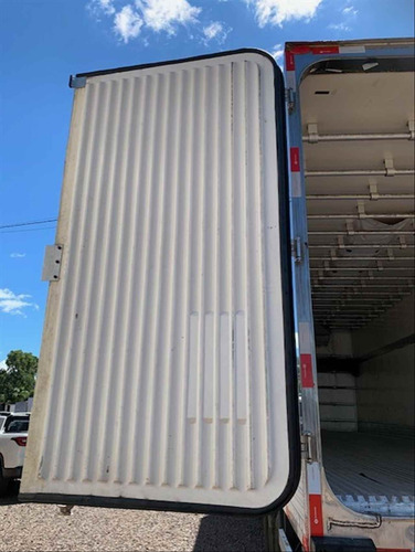 Carroceria Sobre Chassi Truck Bau Frigorifico