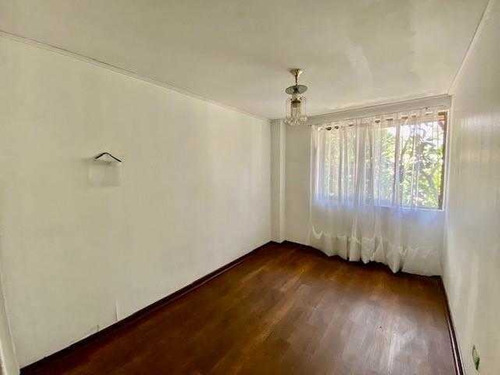 Se Vendecasa Para Remodelar Sector Colegio Alemán, Vitacura