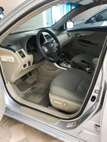 Toyota Corolla 2013 2.0 16v Altis Flex Aut. 4p