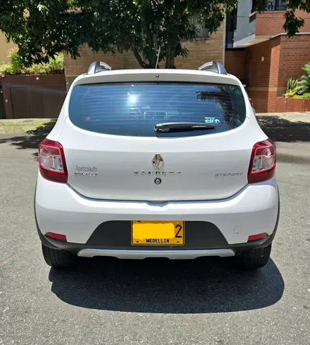 Renault Stepway 1.6 Expression / Zen