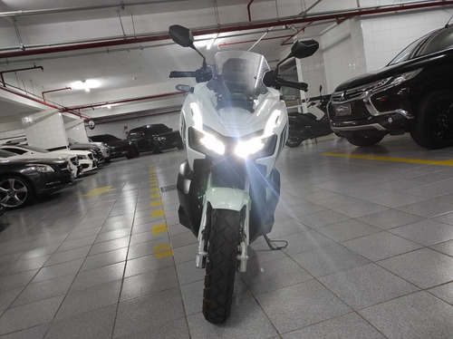 Imagem 7 de 9 de Honda Adv 150 Abs 2021 Branca 48km Documentada Cartao Em 18x