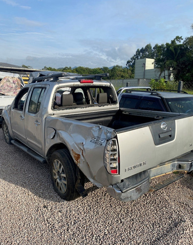 Imagem 4 de 5 de Sucata Nissan Frontier 2.5 2015 190cv *para Retirada Pecas*