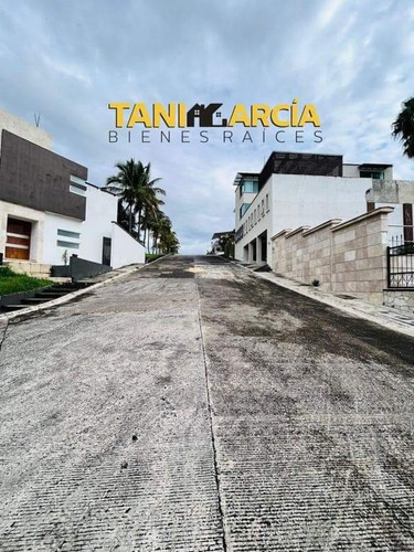 Vendo 2 Lotes De Terreno En Fraccionamiento Exclusivo En Los Cedros De Córdoba