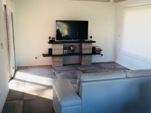 Casa En Venta De 3 Dormitorios En Montoya (ref: Bpv-3680)