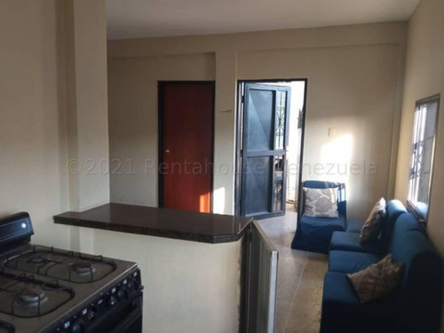 Imagen 8 de 30 de Locales En Venta Lara Cabudare 22-17200 #m