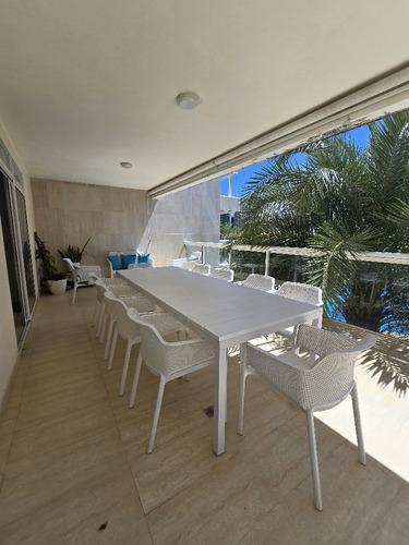 Apartamento En Malibu Suites Playa Moreno