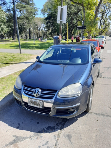 Volkswagen Vento 2.5 Luxury Wood Tiptronc 2007