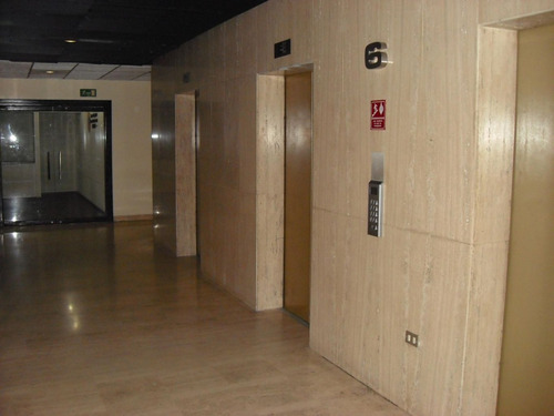 Imagen 2 de 26 de Parroquia La Candelaria Oficina En Alquiler Cod.21-3313 02129594482----04141469108 Rah Ccct