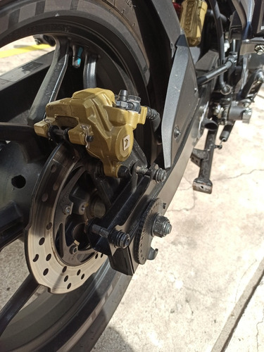Bajaj Rouser Ns200