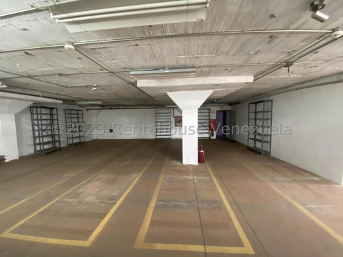 Edificio En Venta En Boleita Norte Jdv Cod 23-25588