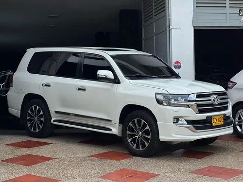 Toyota Land Cruiser 4.5 Vxr Lc200