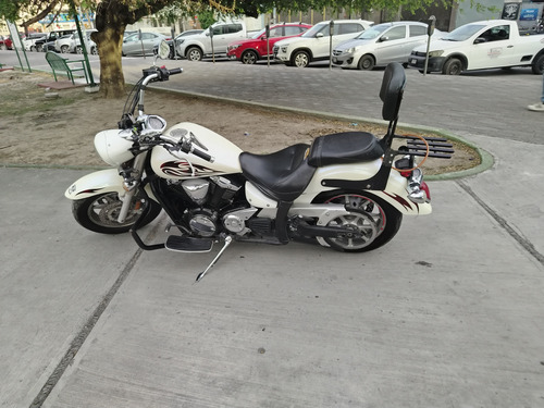 Motocicleta Yamaha Xvs 1300cc Midnight Color Blanco