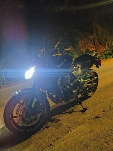 Imagem 1 de 8 de Kawasaki Z750